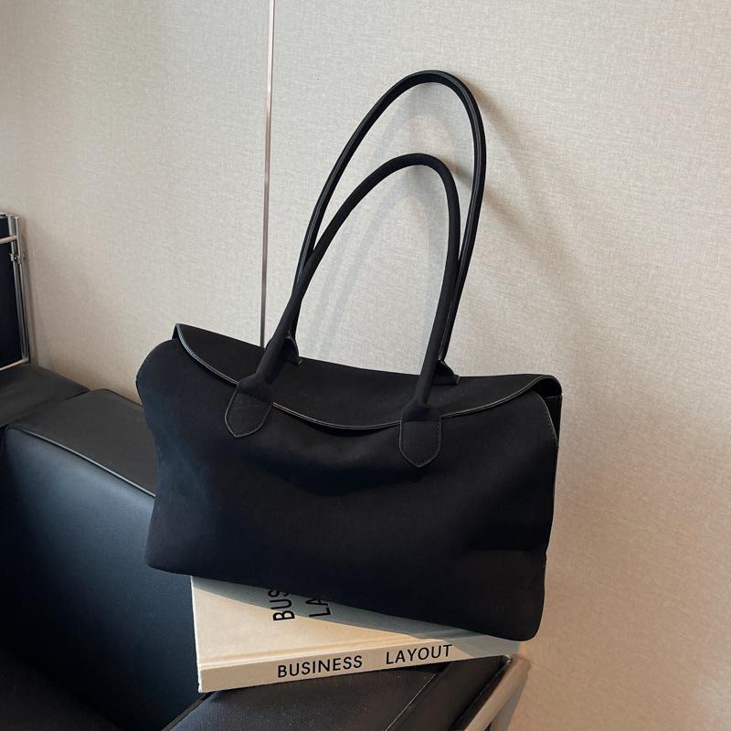 Осень и зима замшевая большая сумка женская 2025 новая модная ретро сумка-тоут простая большая вместимость сумка подмышку