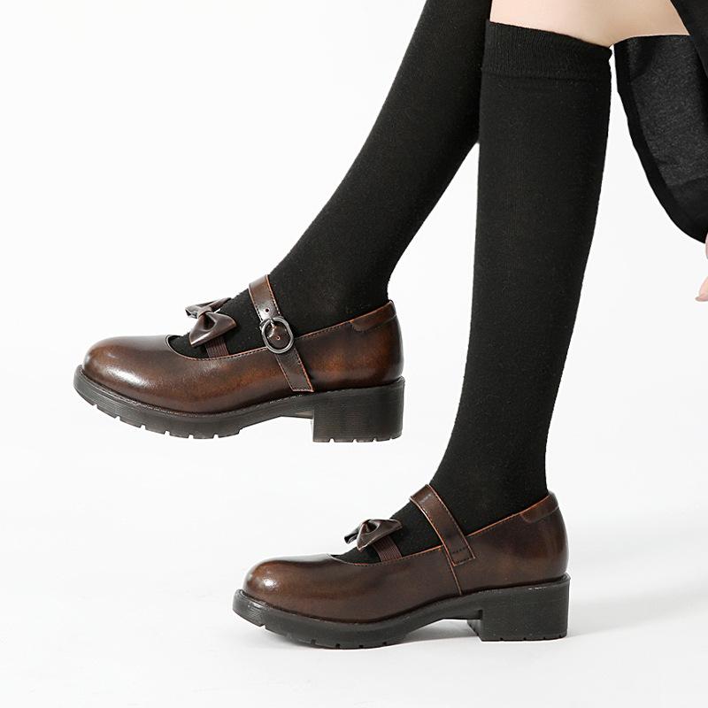 Модные японские туфли Jk Uniform, маленькие кожаные туфли, женские летние мягкие туфли в стиле колледжа 2024 года, новые туфли на плоской подошве с пряжкой и бантом