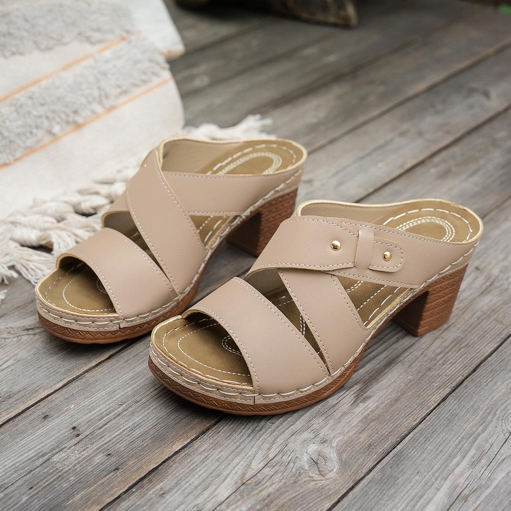 Летние тапочки женские роскошные уличные пляжные нескользящие женские сандалии на плоской подошве женские модные дизайнерские тапочки большого размера 43