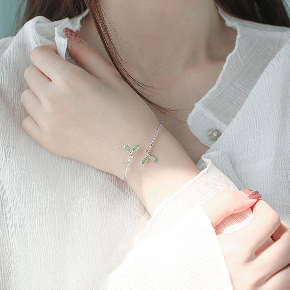 Gift Delicate Women Bracelet Open Bangle Bracelet Adjustable Bangle Green Leaf Cuff Bracelet