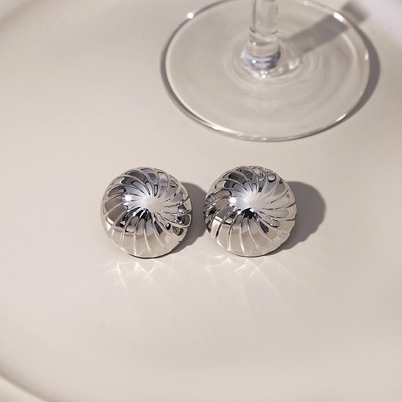 Ретро Геометрические Металлические Серьги-Пуссеты, Простые Серьги с Волнистой Текстурой в Гонконгском Стиле, Нишевые Высококлассные Квадратные Серьги.