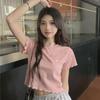 Футболка Sweet Hot Girl с вышитой отделкой и открытым пупком — лето 2025 года, модный дизайн с короткими рукавами