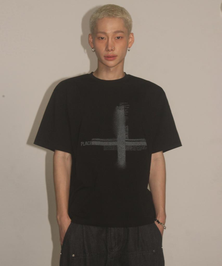 PLACESTUDIOMAN Round Neck Oversized Casual Short Sleeve T-Shirt With Cross Lettering Graphic Point _3 Colors