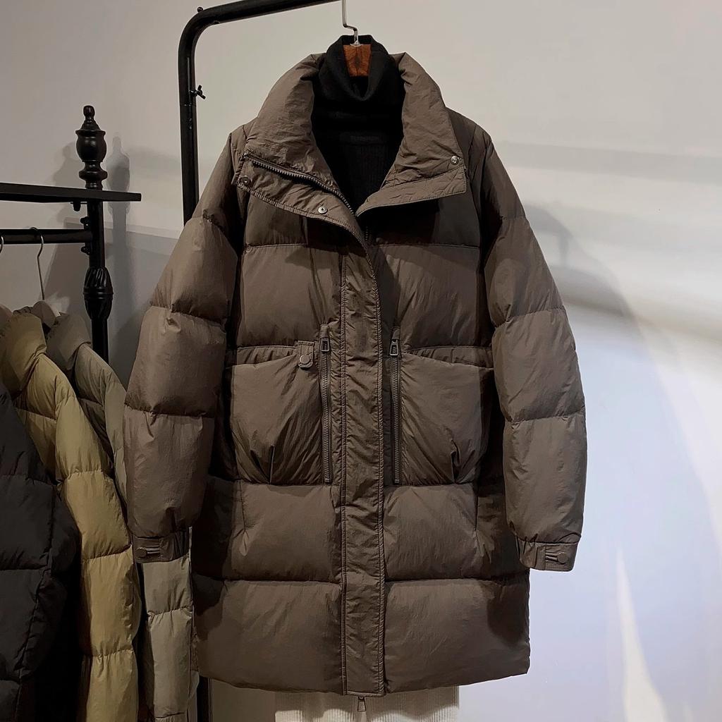 2024 новый пуховик женский средней и длинной длины утолщенный модный свободный воротник-стойка белый пуховик утиный европейский тренд зимней одежды