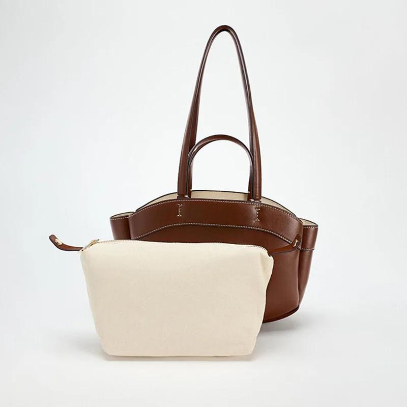 Tote Bag Trend Style Fashion Comfortable Handbag Lamp Luxury Brand Design Shoulder Bag Cowhide Large Capacity Pleated Skirt