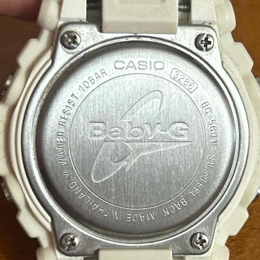 Б/у CASIO Baby-G BG-5601-7JF Белый/Розовый