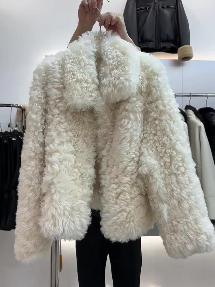 Женское шерстяное пальто из овчины с лацканами в стиле знаменитостей, осень/зима 2024 года - мягкий белый