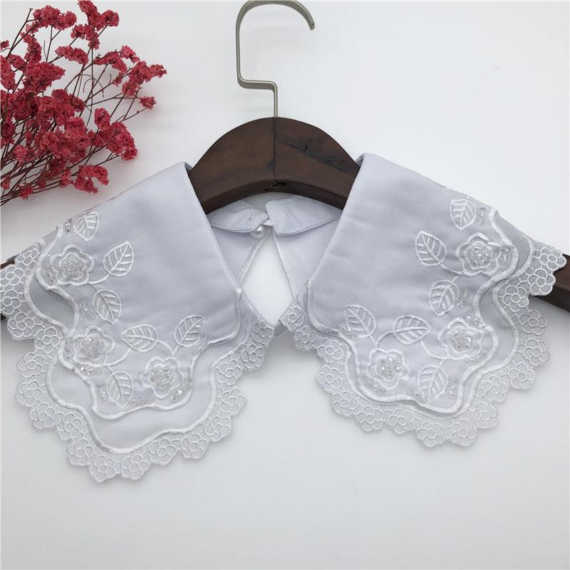 White Fake Collar for Women Shirt Blouse Necklace Candy Color False Collar Handmade Beads Detachable Sweater Collars Decor