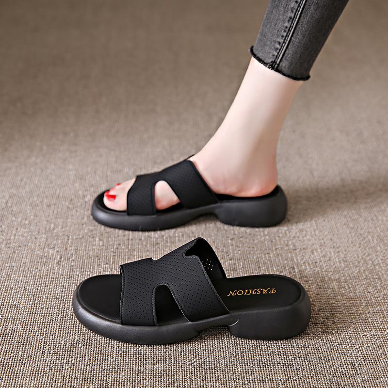 Модные летние шлепанцы на платформе 2024 года, модная пляжная обувь для женщин, нескользящие сандалии из натуральной кожи, женские тапочки