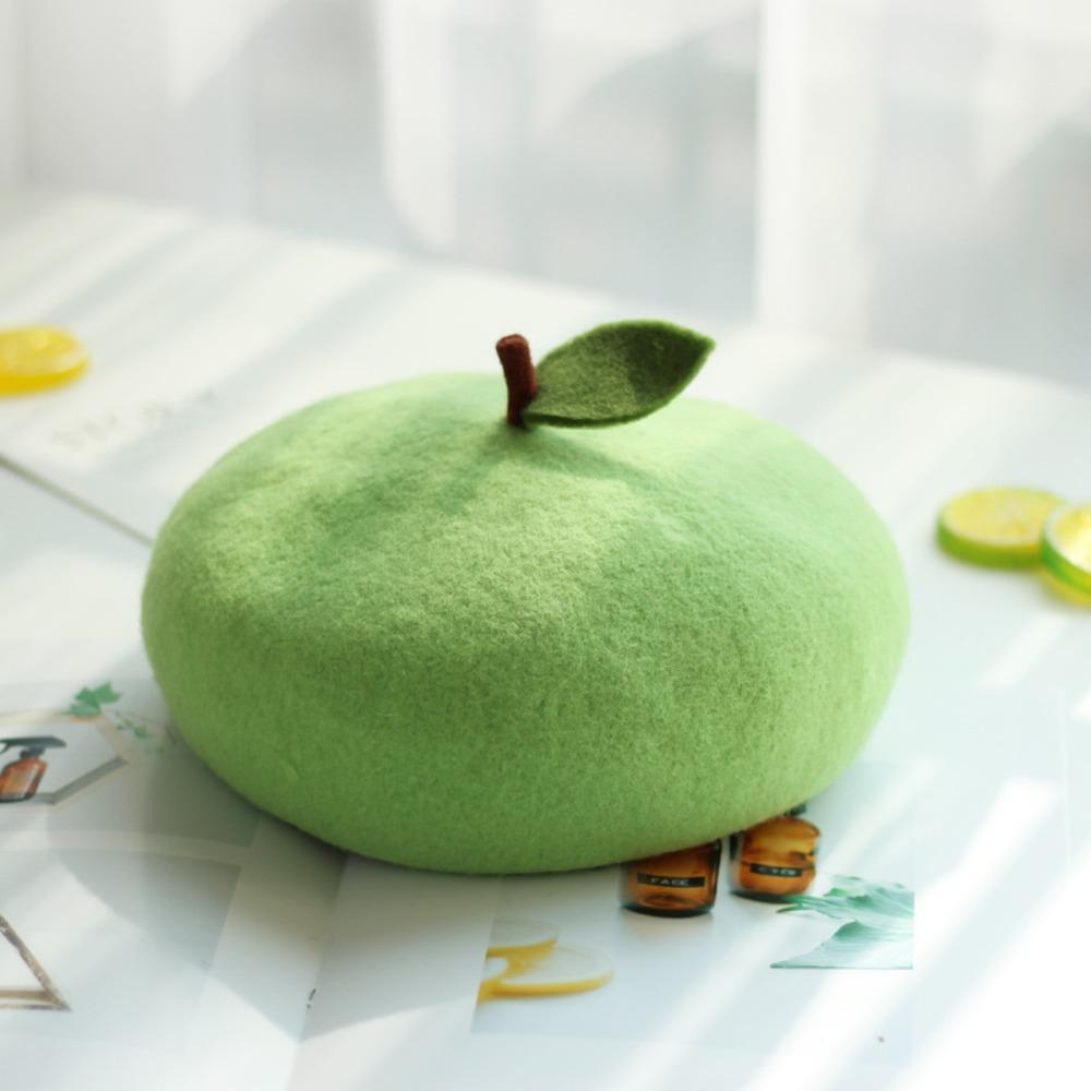 Red Apple Painter Hat Orange Shaped Knit Beret Japanese style Fruit Beret Autumn and Winter Warmth