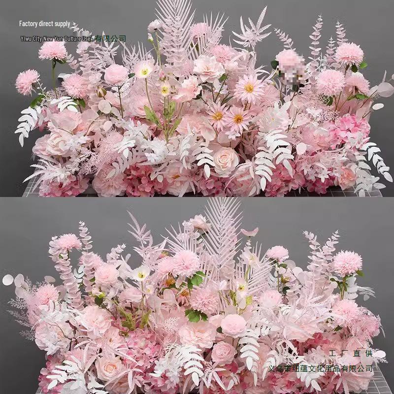 Свадебная композиция из эвкалиптового шелка: Декор прохода и сцены в горшках