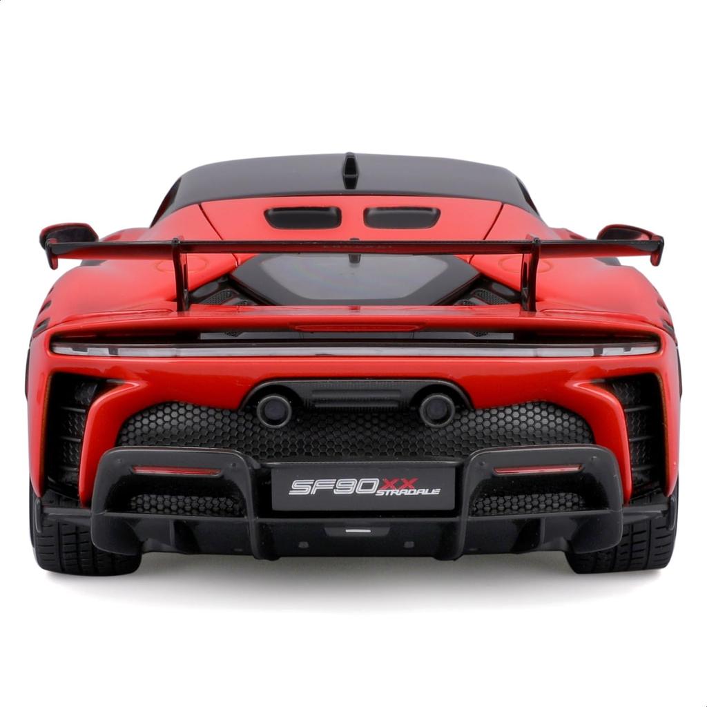 Bburago 1/18 Scale Ferrari SF90 XX Stradale Red / Diecast Model Car, Finished Model, 18-16020