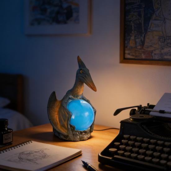 Gothic LED Table Lamp Raven's Moonlight/Pterosaur Desk Lamp Mysterious Crow/Dinosaur on Glowing Orb Sculpture for Halloween Fantasy Indoor Home Decor