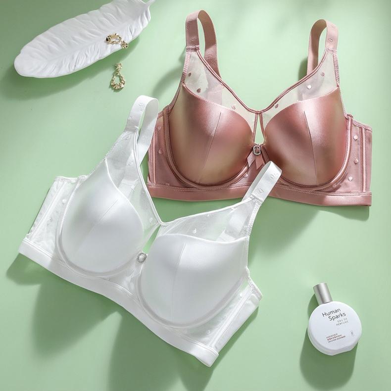 Soft Steel Ribbed Smooth Bra Women's Plus-size Seamless Underwear Women's Strapless Anti-glare Back-gathering Bra