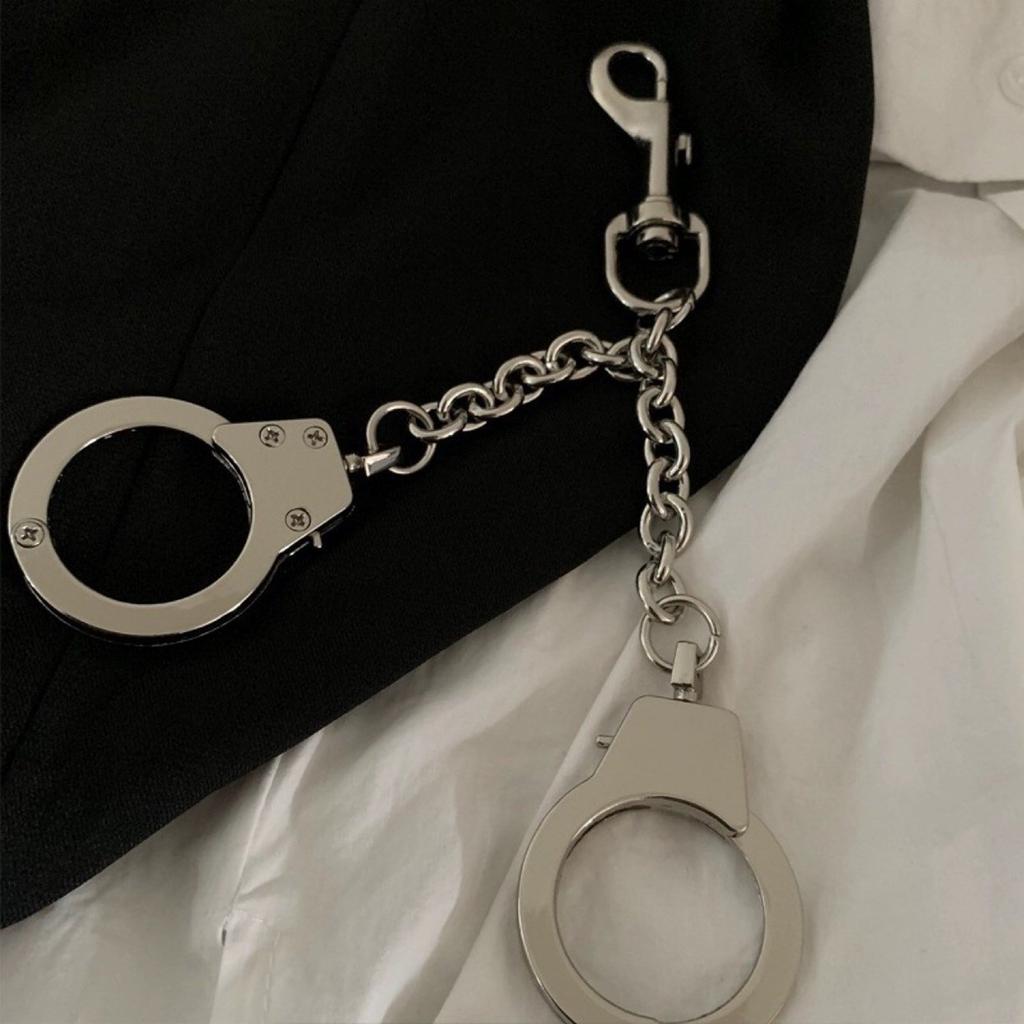 Fashionable Keychain Handcuff Pendant Keyring Decorative Key Holder Punk Key Hanger Pants Chains for Hip Hop Lovers