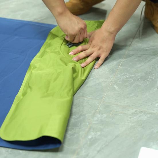 Inflatable Sleeping Pad Built-in Foot Pump Pillow Lightweight Thicken Portable Single