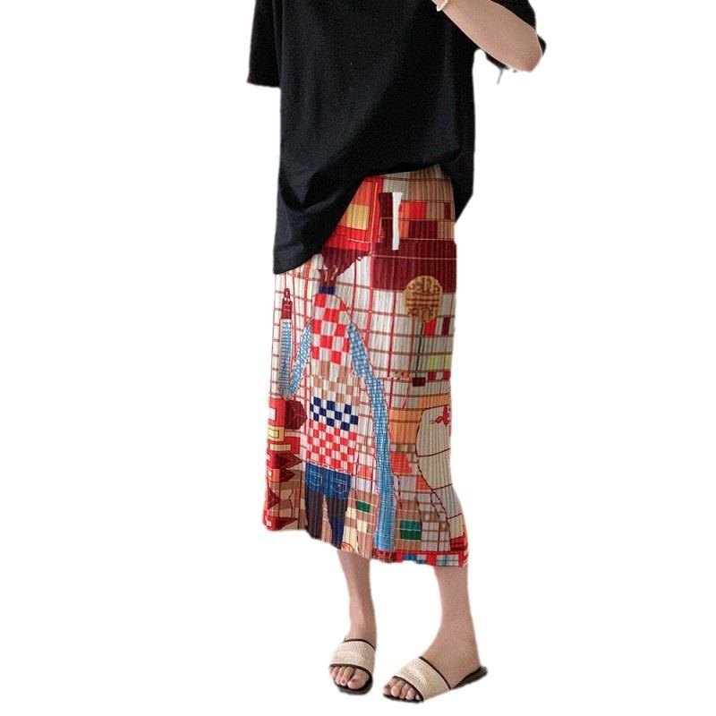 Юбка средней длины с плиссировкой и принтом в клетку с мультяшным персонажем Miyake и разрезом сзади