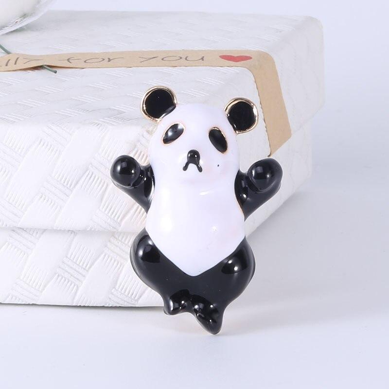 Blucome Cute Enamel Bamboo Panda Animal Brooch for Kids Rhinestone New Fashion Shirt Dress Backpack Jewelry Pins