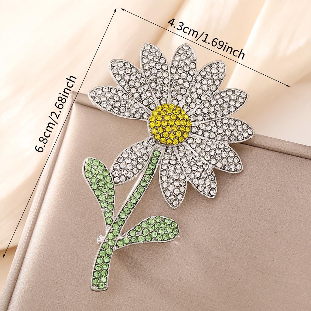 Elegant Daisy Brooch, Unisex Daisy Accessories, Suit and Dress Accessories, Can Be Worn All Year Round, Perfect Jewelry Gift