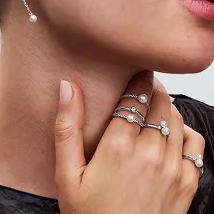 Pandora Logo Engraved Detail 925 Silver Ring Women ring 193156C01