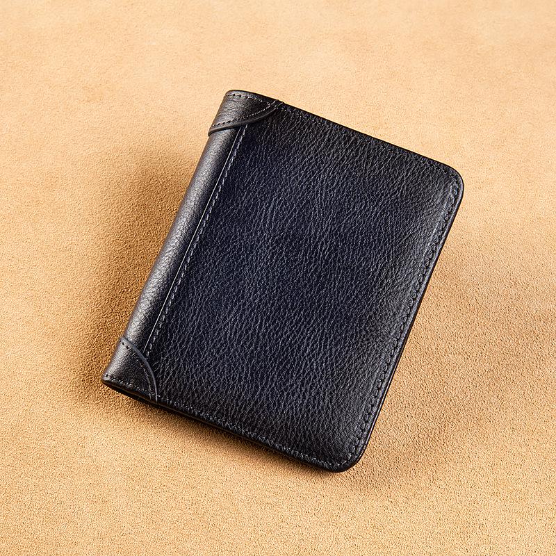 Genuine Leather Ultra-Thin Men's Multi-Function Short Wallet with Driver's License Holder and Anti-Theft Design.