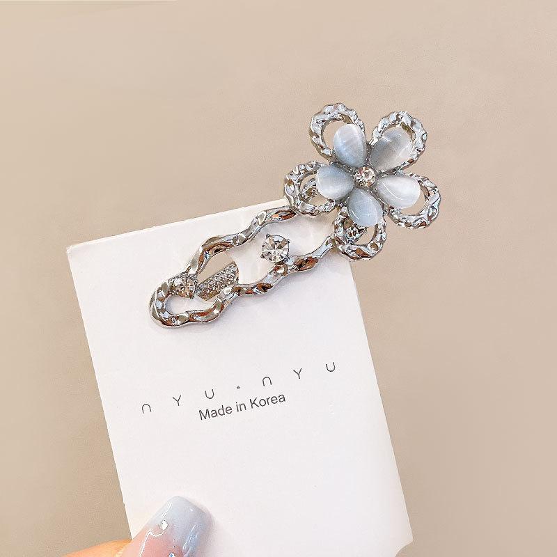 Y2K Irregular Liquid Metal Hairpin Butterfly Zircon Hair Clips Girl Bang Clip for Women Hair Accessories Fashion Silver Blue New