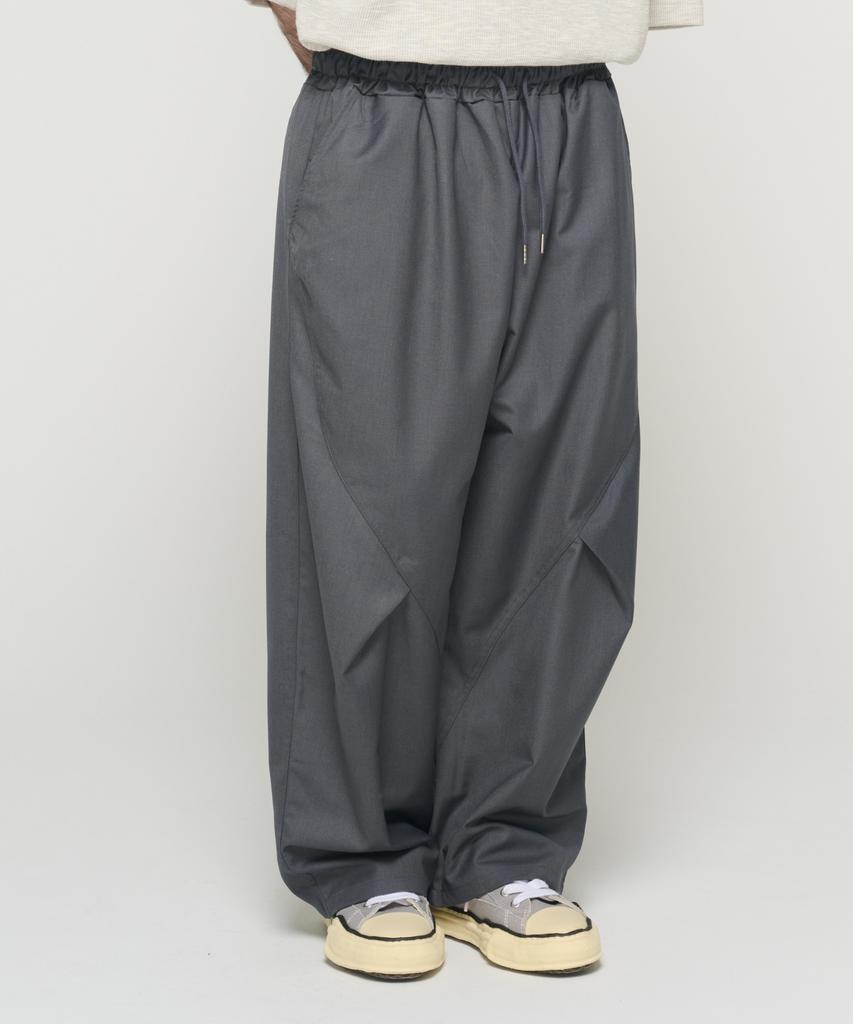 CARGOBROS Curved Wide Banding Slacks (Charcoal)