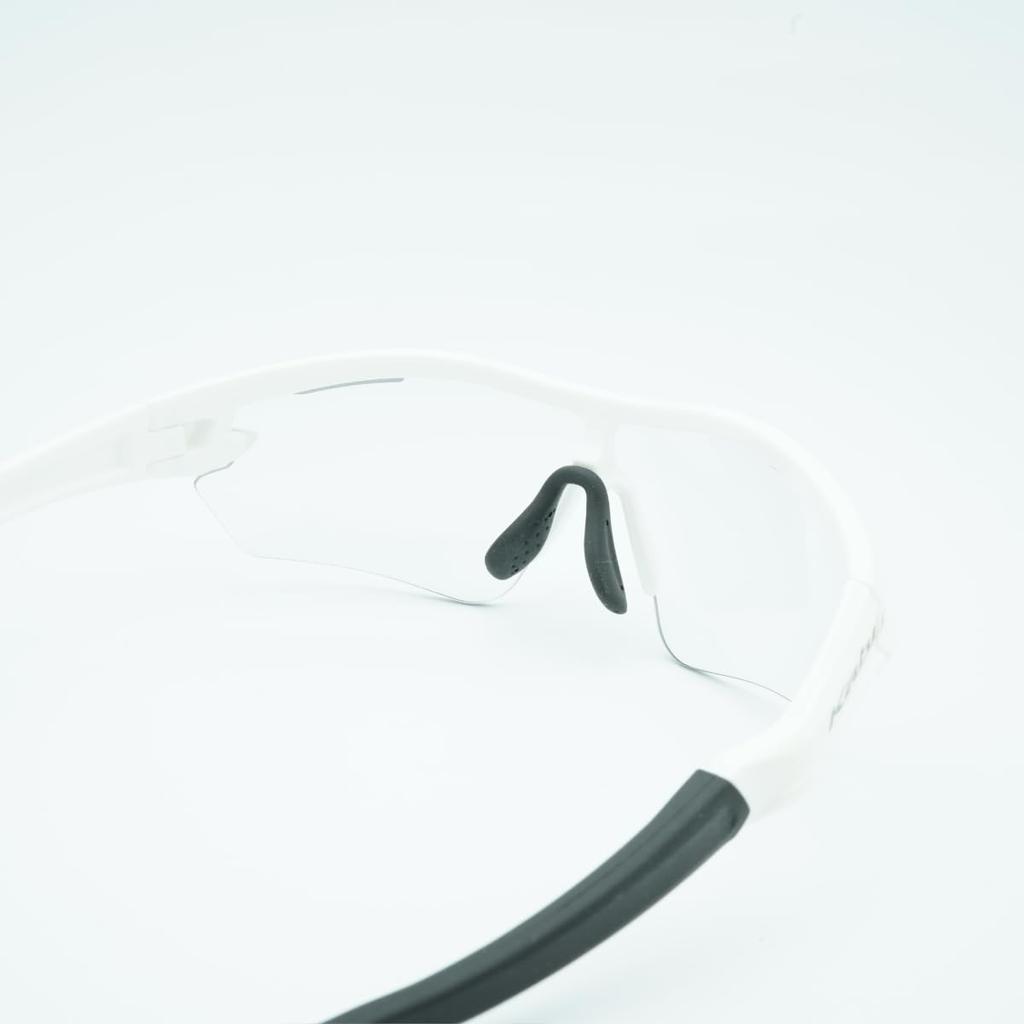 OGK KABUTO Bicycle Sports 101PH Clear Photochromic White Sunglasses/Eyewear (Water-Repellent Lens) Size M/L