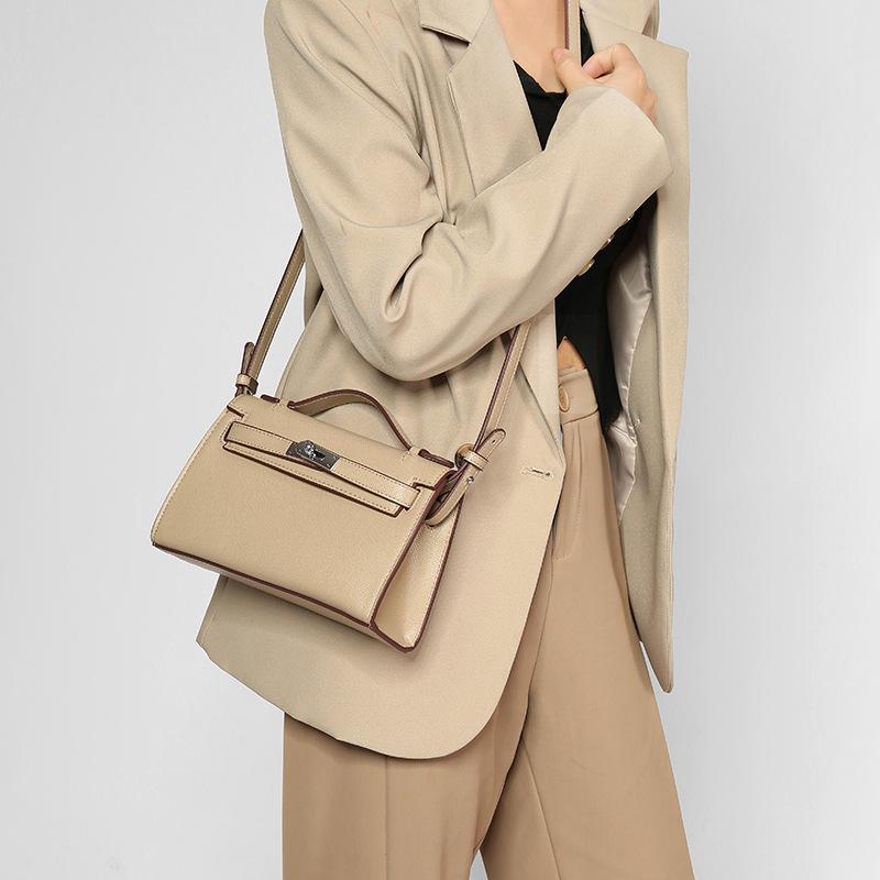 Маленькая квадратная сумка для поездок на работу, простая, модная и классическая, универсальная, на одно плечо, через плечо, женская сумка, ручная, с ощущением высокого класса