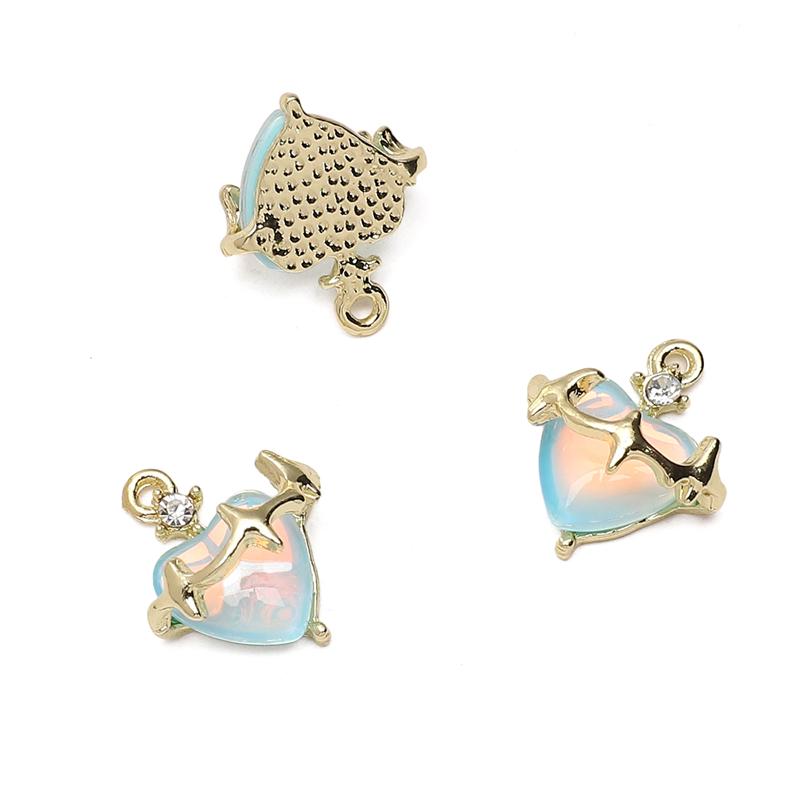 Радужные стеклянные и металлические шармы в форме сердца для изготовления украшений своими руками