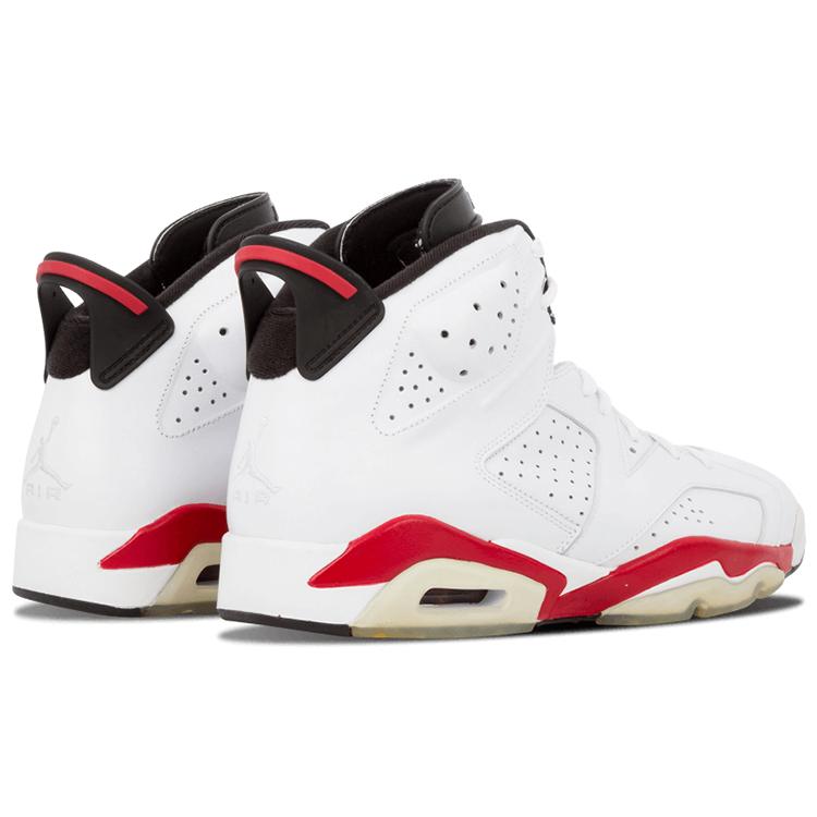 Jordan 6 Ретро Буллз 2010 384664-102