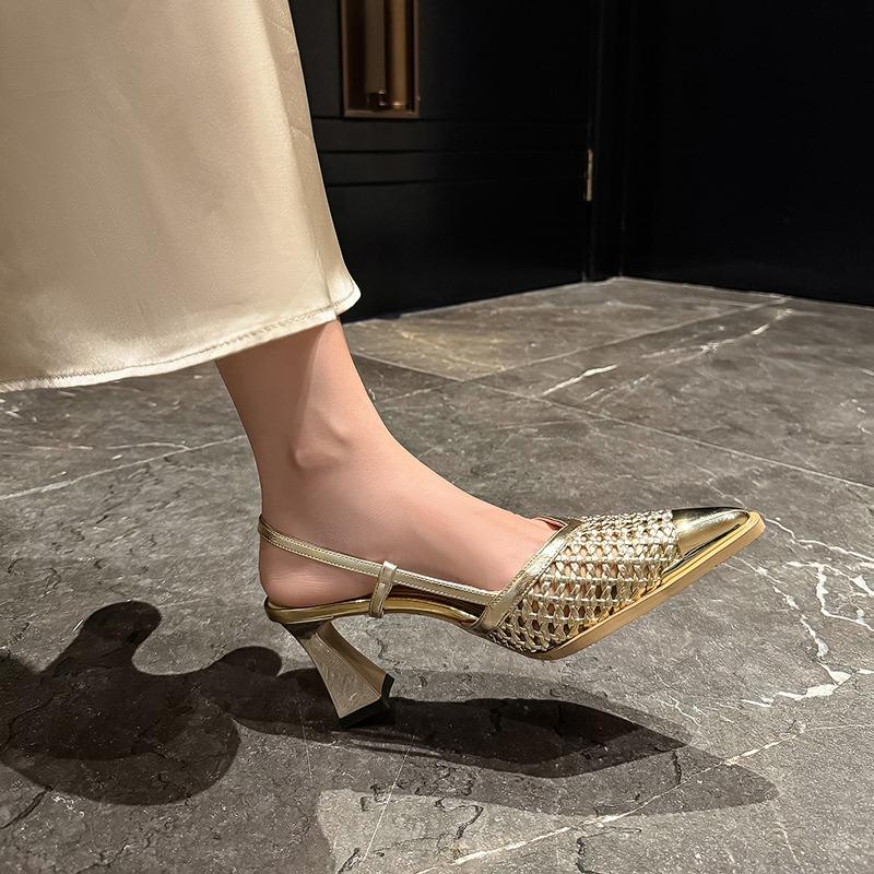 Fashion Hollow Cutout French Sexy Kitten Heel Breathable Sandals Metal Pointed Toe Shallow Mouth Woven One-Slip Strap High Heels