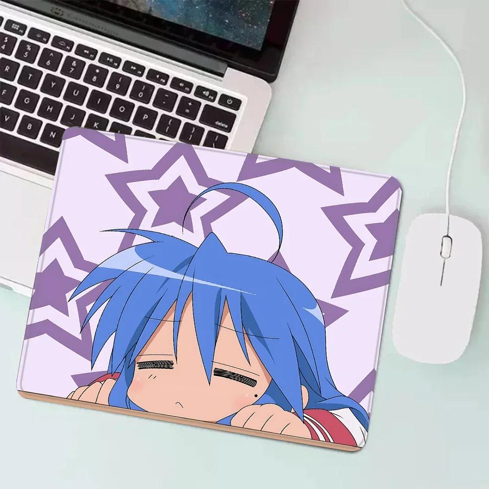 Lucky Star Коната Идзуми Маленький игровой коврик для мыши XS Коврик для мыши Настольное украшение Офисный коврик для стола Ковер для PC-геймера Противоскользящая резина