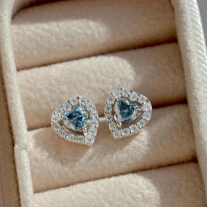 925 Silver Top 0.1% Deep Blue-Green Moissanite Heart-Cut Earrings