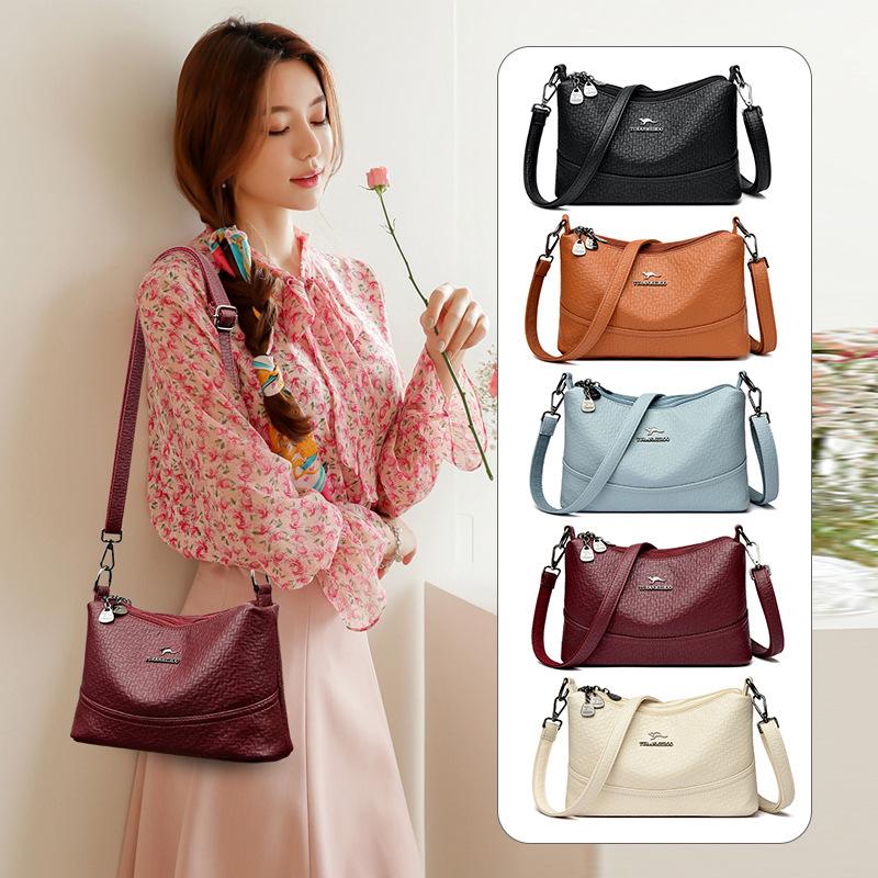 Летняя новая женская трендовая многослойная повседневная маленькая квадратная сумка через плечо из мягкой кожи, текстурная сумка-мессенджер для поездок на работу