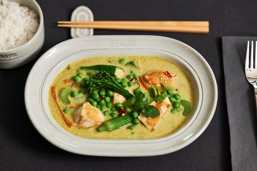 Тарелка staub 25 см, карри, овальная тарелка, керамическая, подходит для использования в микроволновой печи, японская керамическая тарелка "Oval Campagne" [Авторизованный продукт] 40508-030