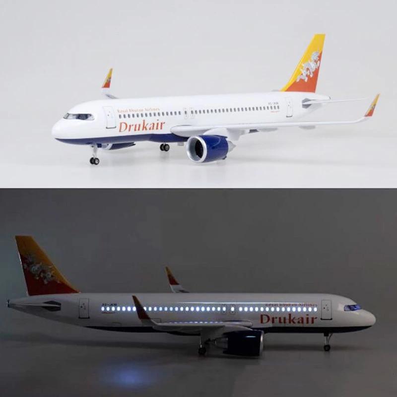 47см 1/80 Масштаб A320 NEO Air Bhutan Drukair Сувенирная Модель Самолета Литой Смоляной Самолет С Световой Декорацией