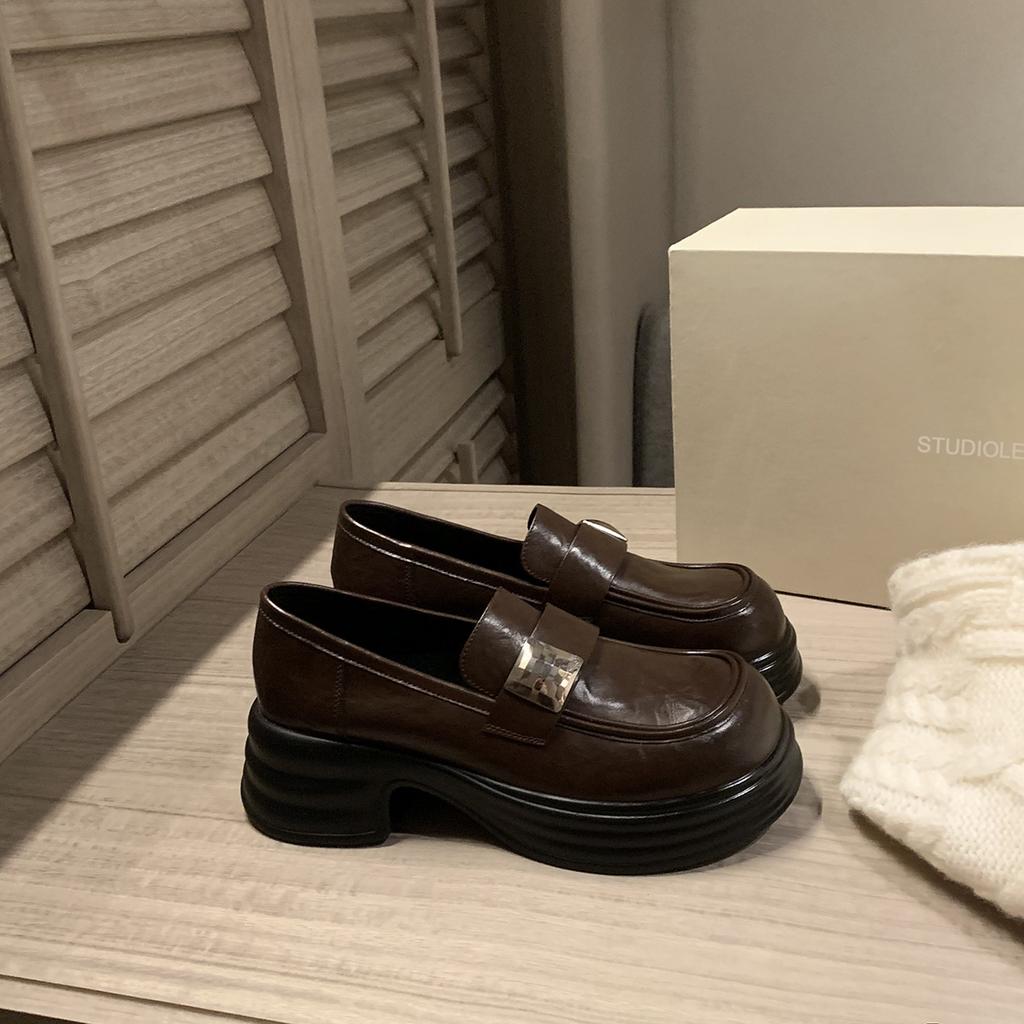 Виноградная студия motherlee высота увеличена на 5 см~ маленький человек Тяньцай квадратный круглый носок серебряная пряжка лоферы на одном педале