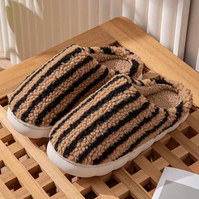 Зимние хлопковые тапочки домашние теплые нескользящие на толстой подошве плюшевые домашние тапочки бархатные хлопковые туфли женские для улицы