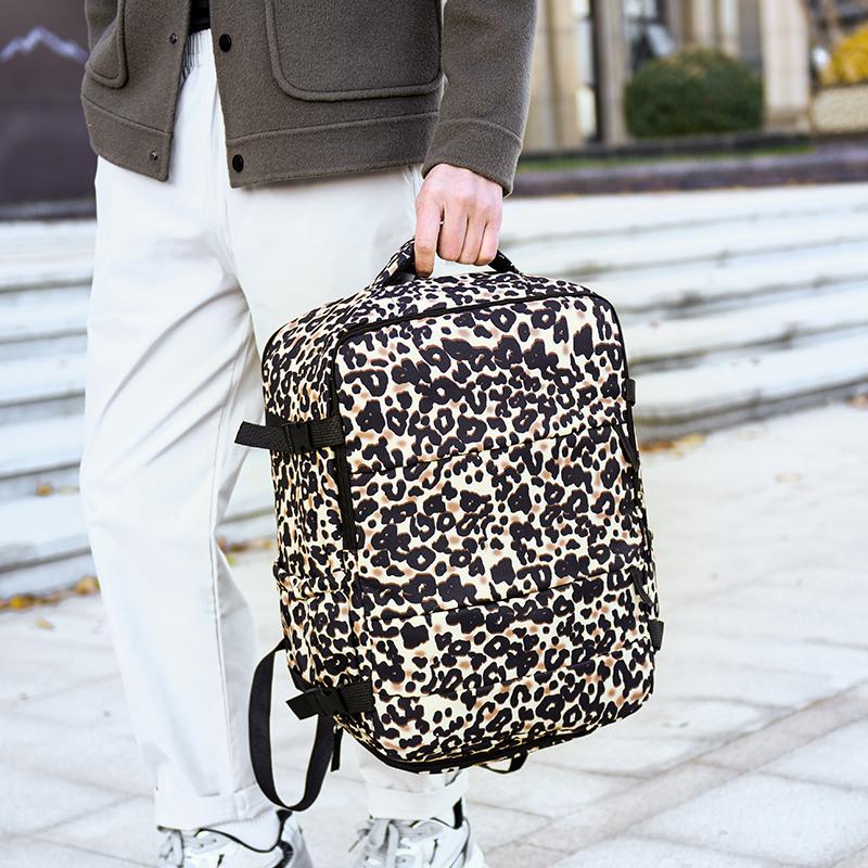 Рюкзак с леопардовым принтом, с несколькими карманами и регулируемыми лямками