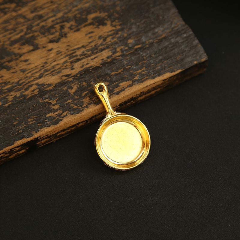 Mini Golden Shovel Golden Pot Keychain Game Peripheral Teamfight Tactics Key Chain Creative Toy Bag Car Key Holder Pendant