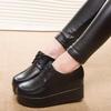 Женские туфли на платформе весна-лето 2024 г. — круглый носок, толстая подошва, высокие, кроссовки на шнуровке