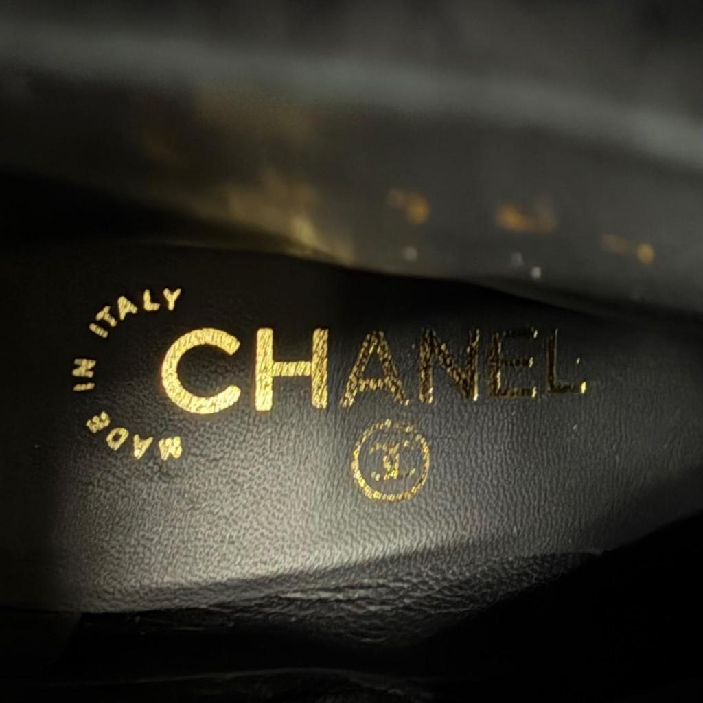 Great CHANEL short boots black Velor Women 35 G35184 Used
