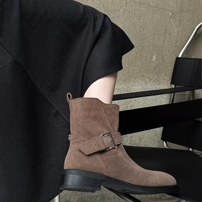 Корейская версия кожи Маяра матовые круглый носок толстый каблук широкое голенище пряжка ремня ботинки Мартин женские осенне-зимние ковбойские ботинки короткие ботинки