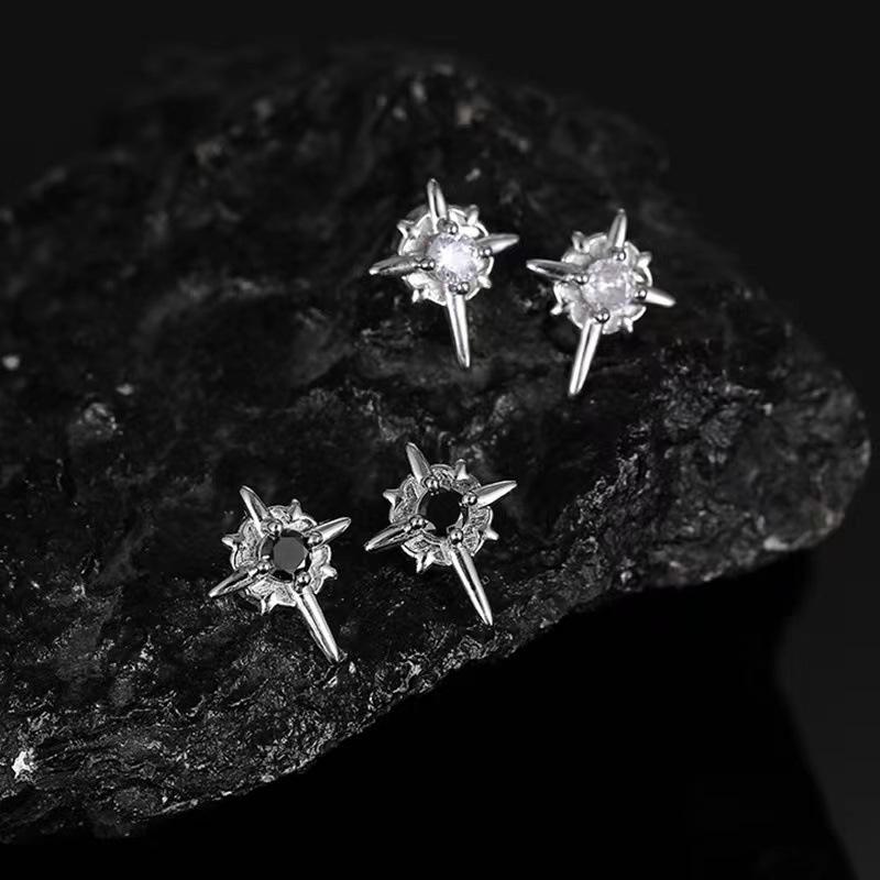1 Pair North Star Magnet Ear Clip for Men Without Ear Holes Earrings Women Simple Jewelry Daily Decoration