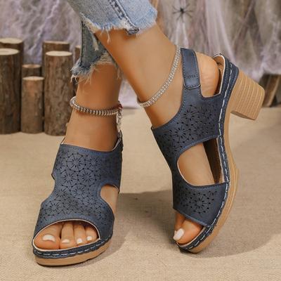 Босоножки на высоком каблуке женские большого размера крутые шлепанцы на толстой подошве с открытым носком женские полые с пряжкой модные сандалии женские