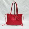 New Niche Design Handmade Champagne Woven Bag Large Capacity Commuter Shoulder Bag Women