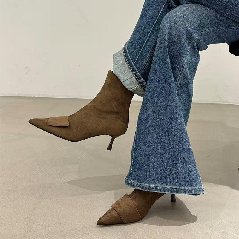 Остроносые короткие ботинки женские 2025 осень и зима новые женские ботинки тонкий каблук ботинки на высоком каблуке короткие ботинки тонкие ботинки ботинки Мартин