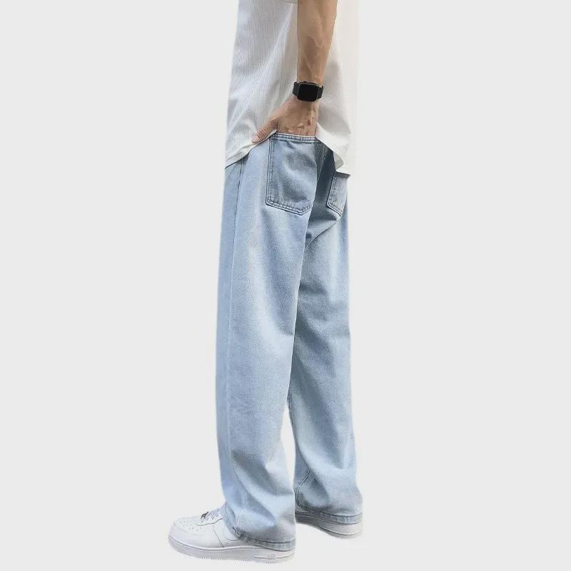 Мужские светло-синие джинсы с широкими штанинами и эластичным поясом — весенний повседневный уличный стиль