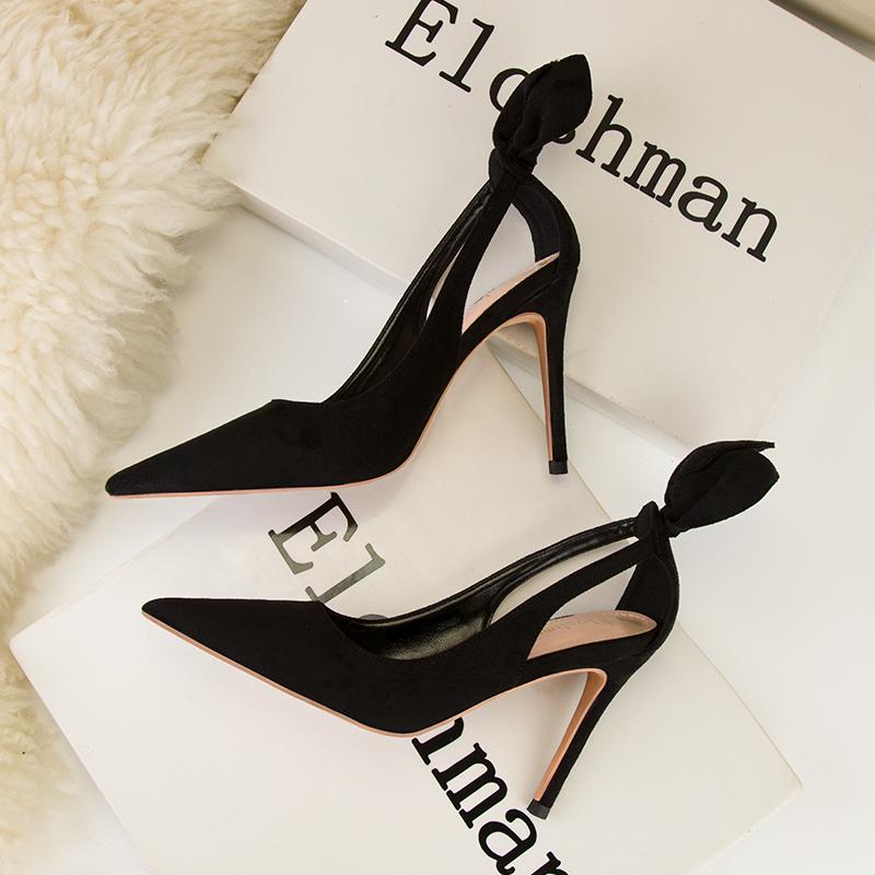 Модные женские туфли на высоком каблуке 2025 Замшевые туфли-стилеты с бантом Черные туфли-лодочки с острым носком Сексуальная темпераментная обувь для особых случаев